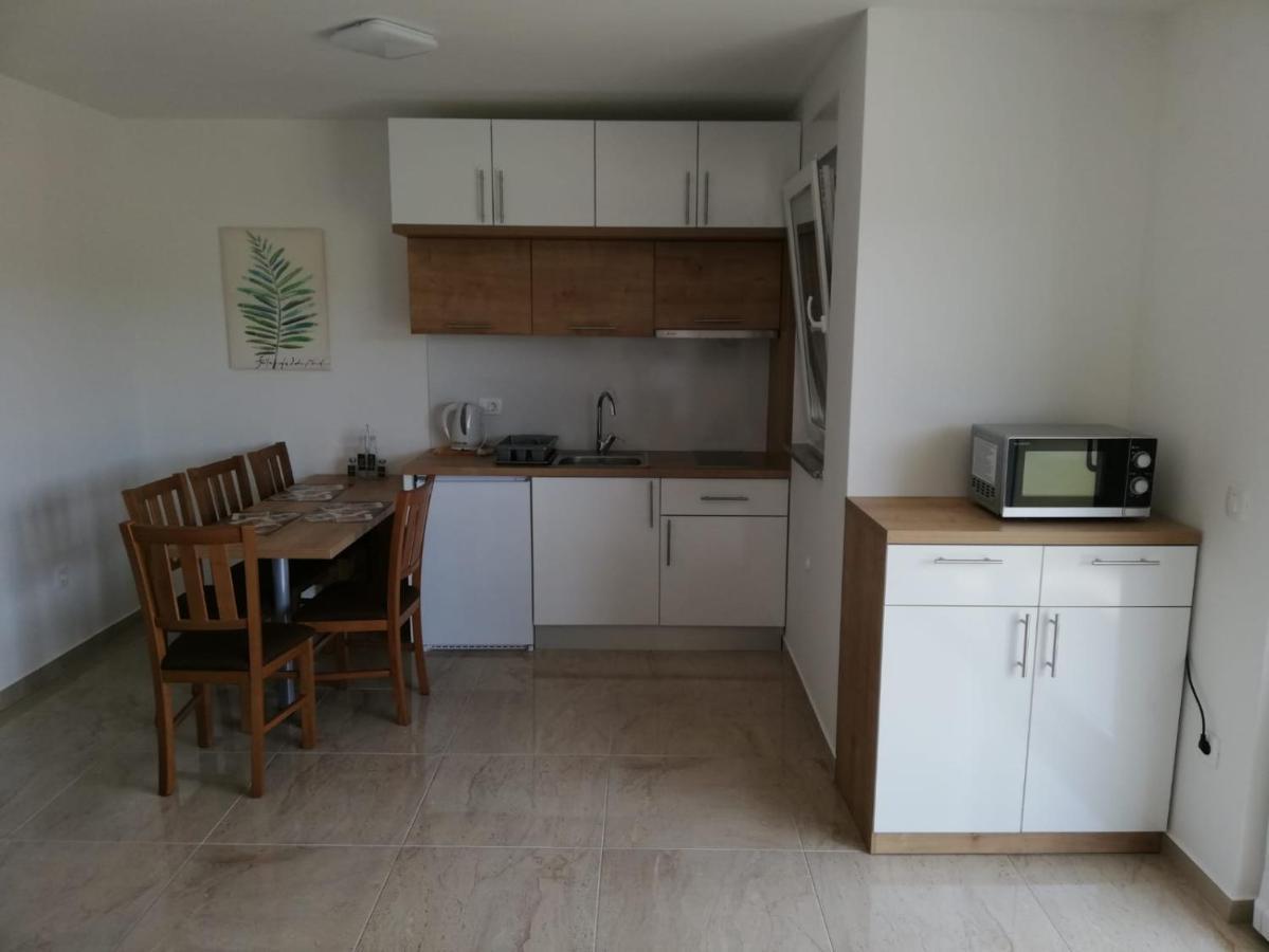 Villa Fantasea Opric Εξωτερικό φωτογραφία